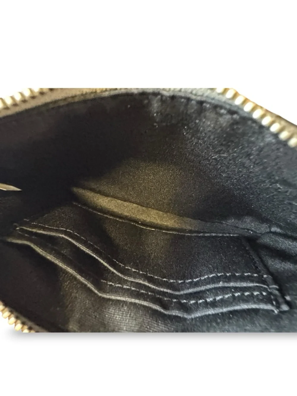Coach Gunmetal Metallic Silver Wristlet Clutch Turnlock Bow Hangtag